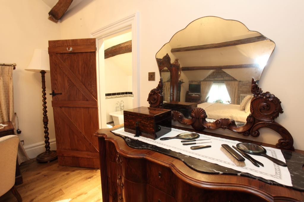The Homestead Carnforth Room photo
